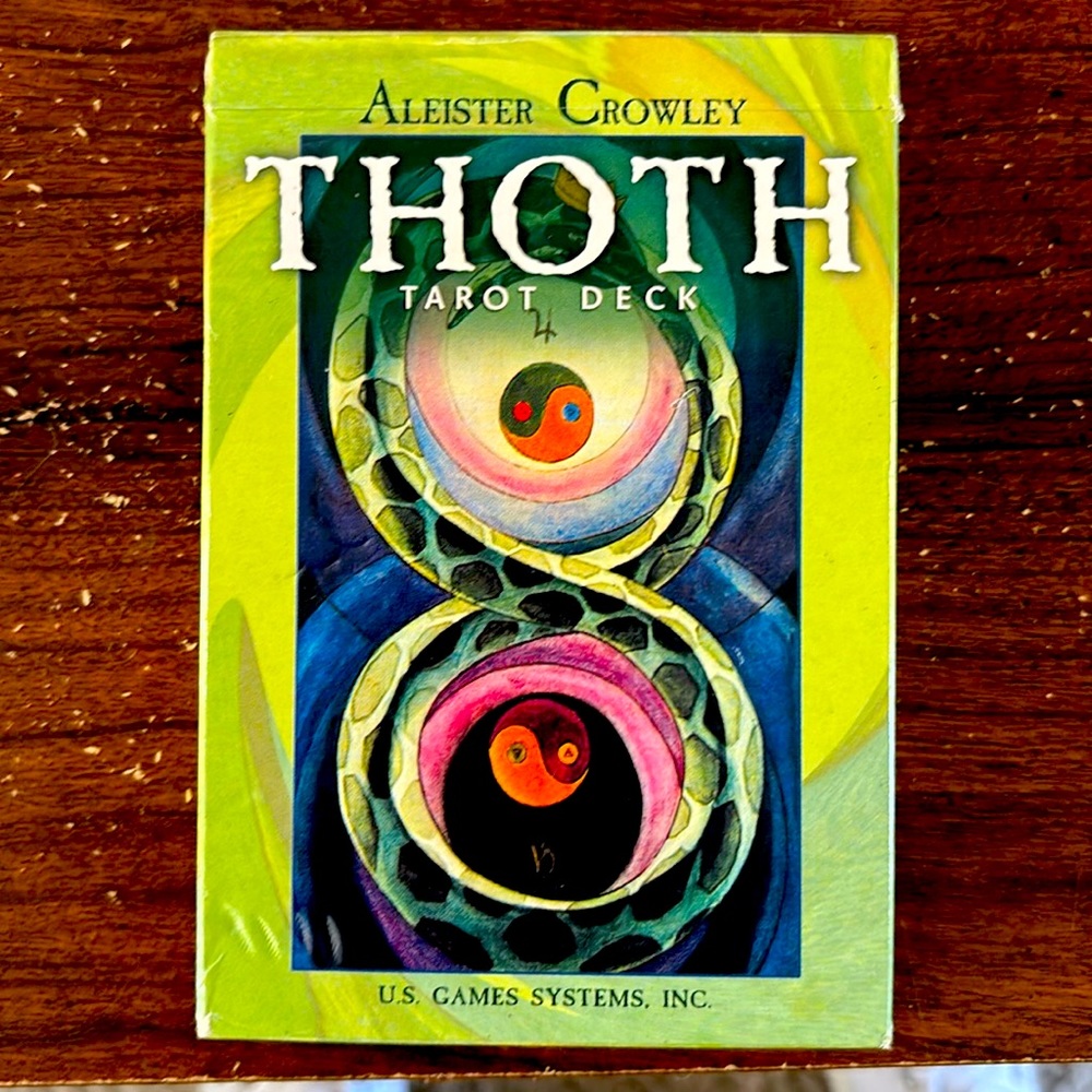 Aleister Crowleys Thoth Tarot deck. 78 card, cards printed in Belgium.